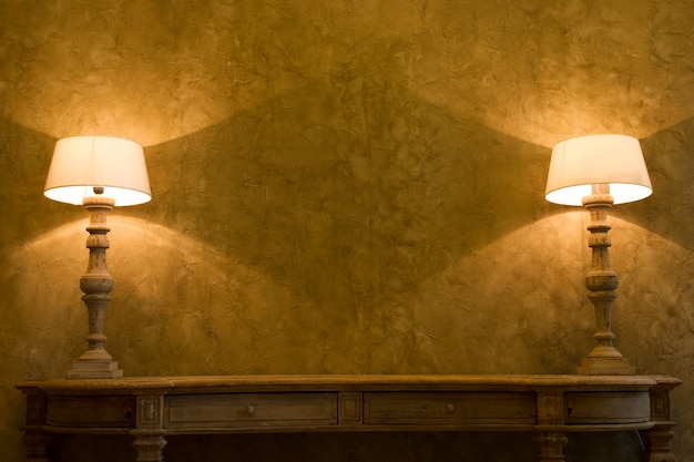 Ретро-освещение: лампы и люстры для стиля интерьера квартиры